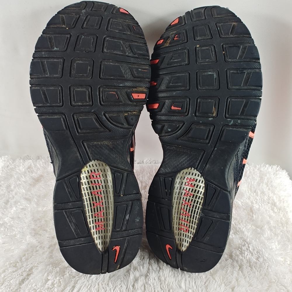 Nike Womens Size 9 Air Torch 4 Pink & Black Sneakers. - Picture 12 of 15